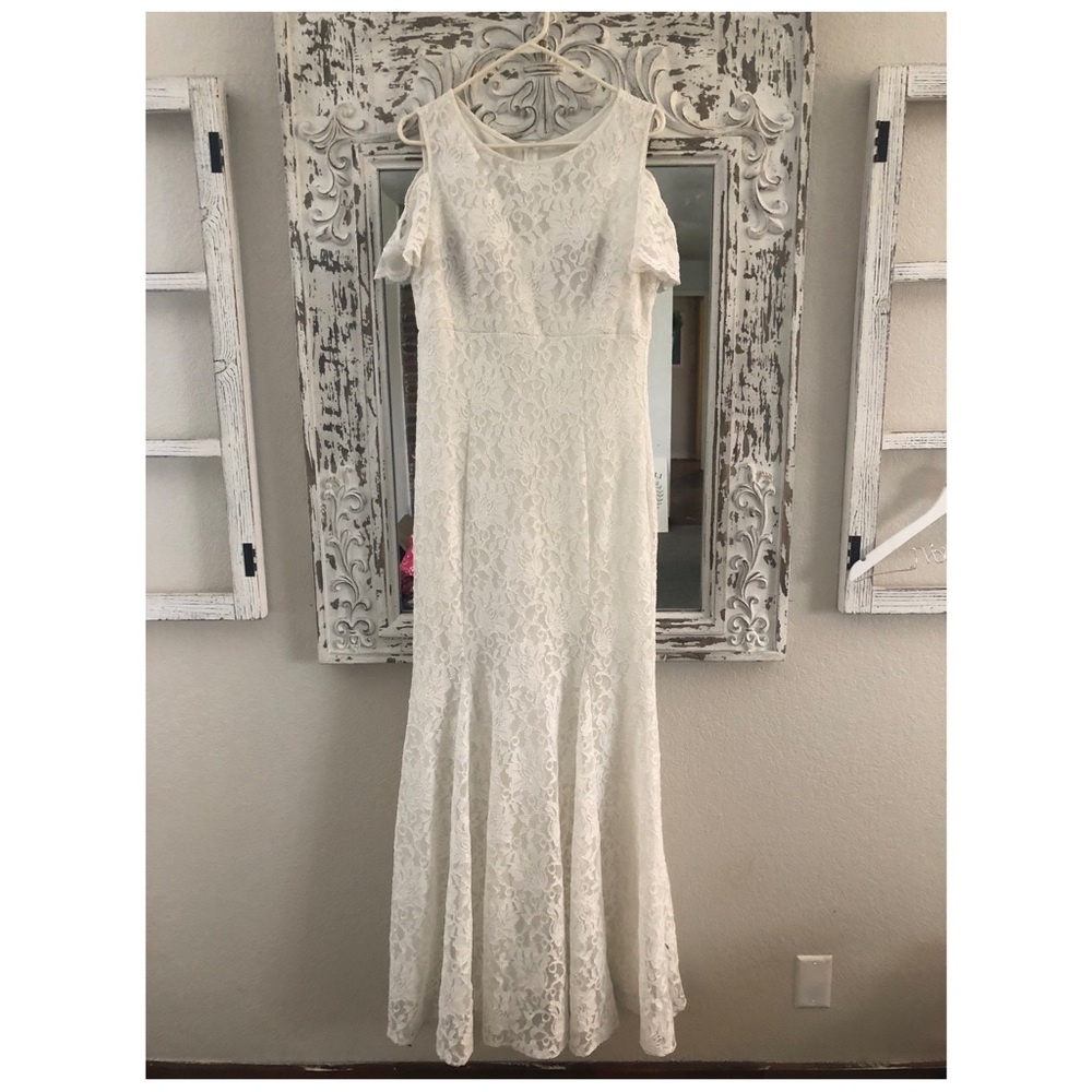 Gorgeous white sparkly mermaid bridal dress